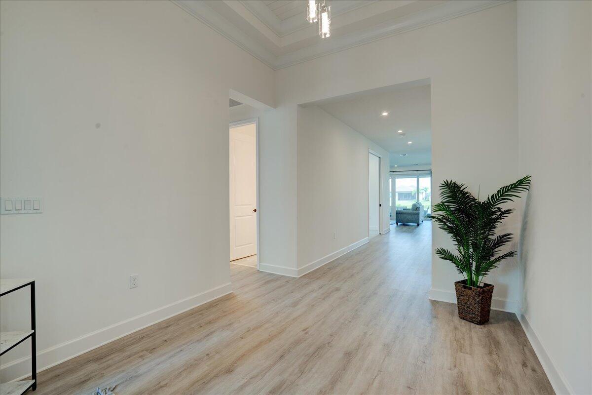 Valencia Grove - Residential