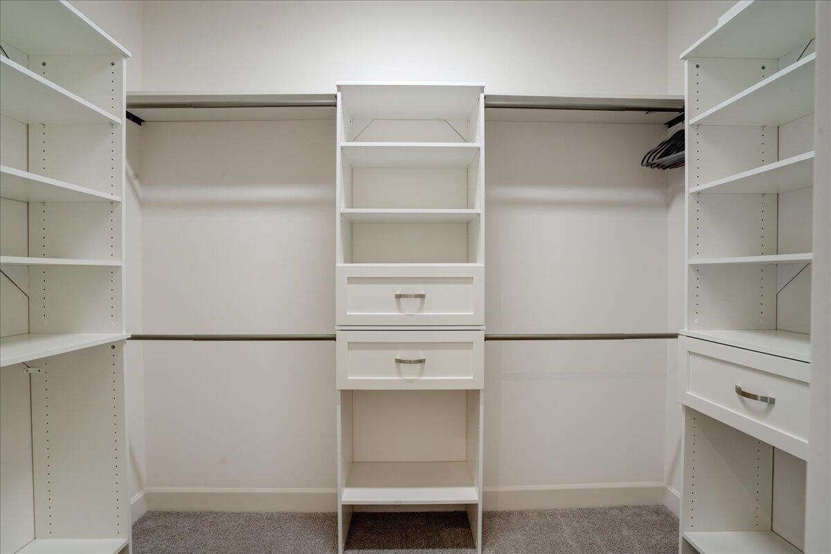 Valencia Grove - Residential