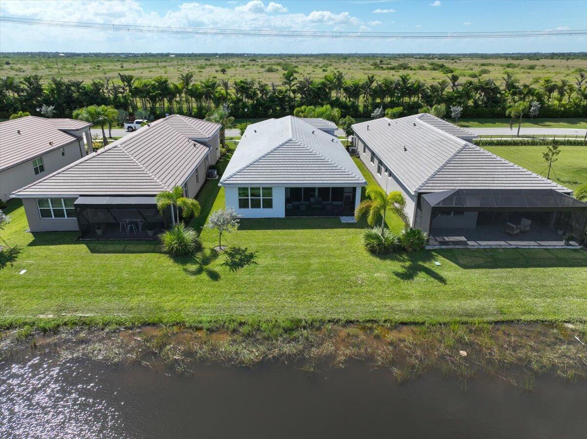 Valencia Grove - Residential