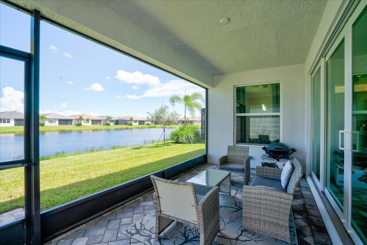 Valencia Grove - Residential