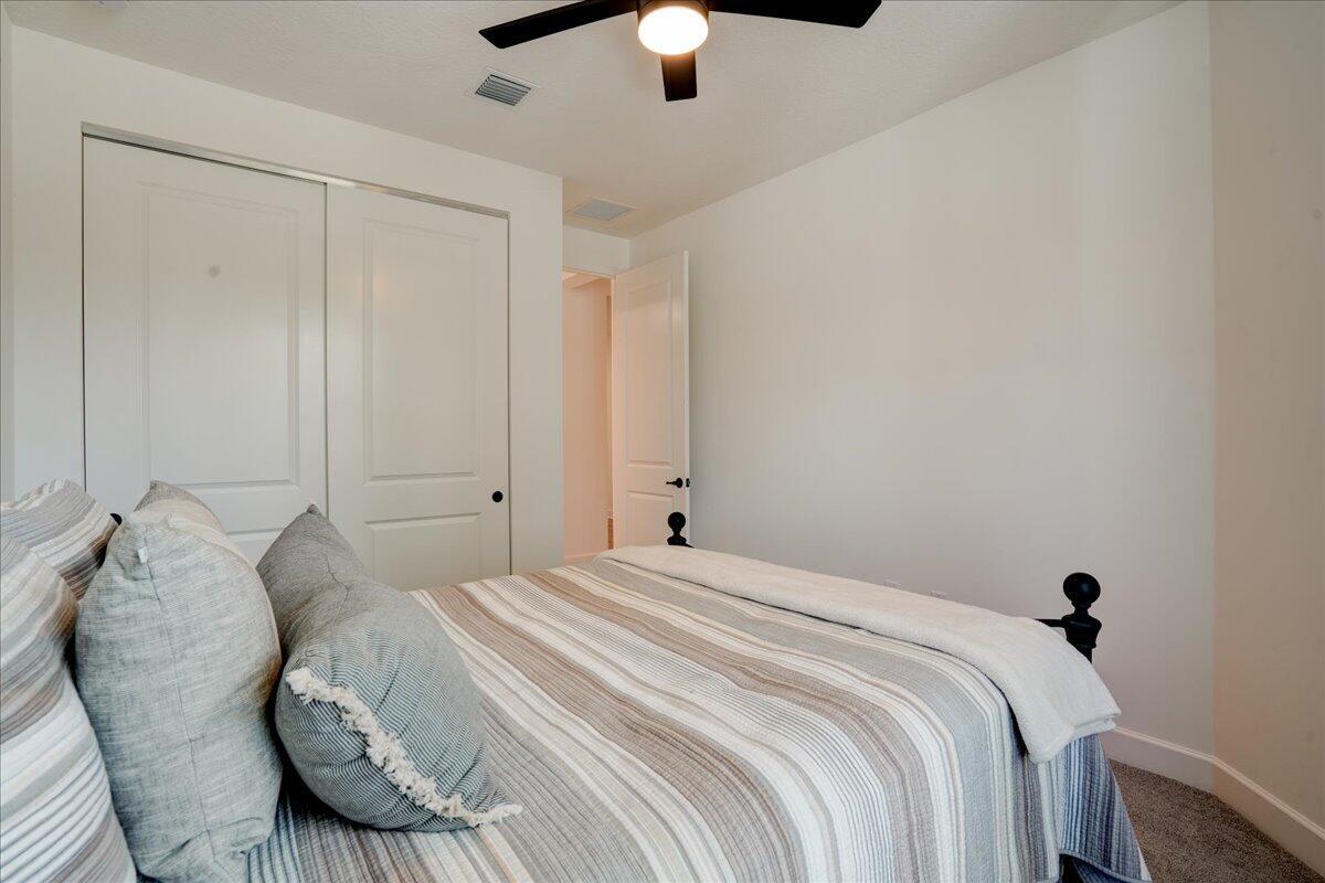 Valencia Grove - Residential