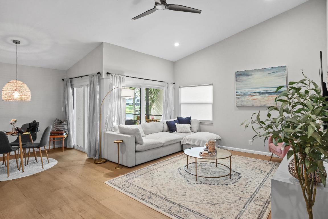 RAINBERRY LAKE PH IV-B - Residential