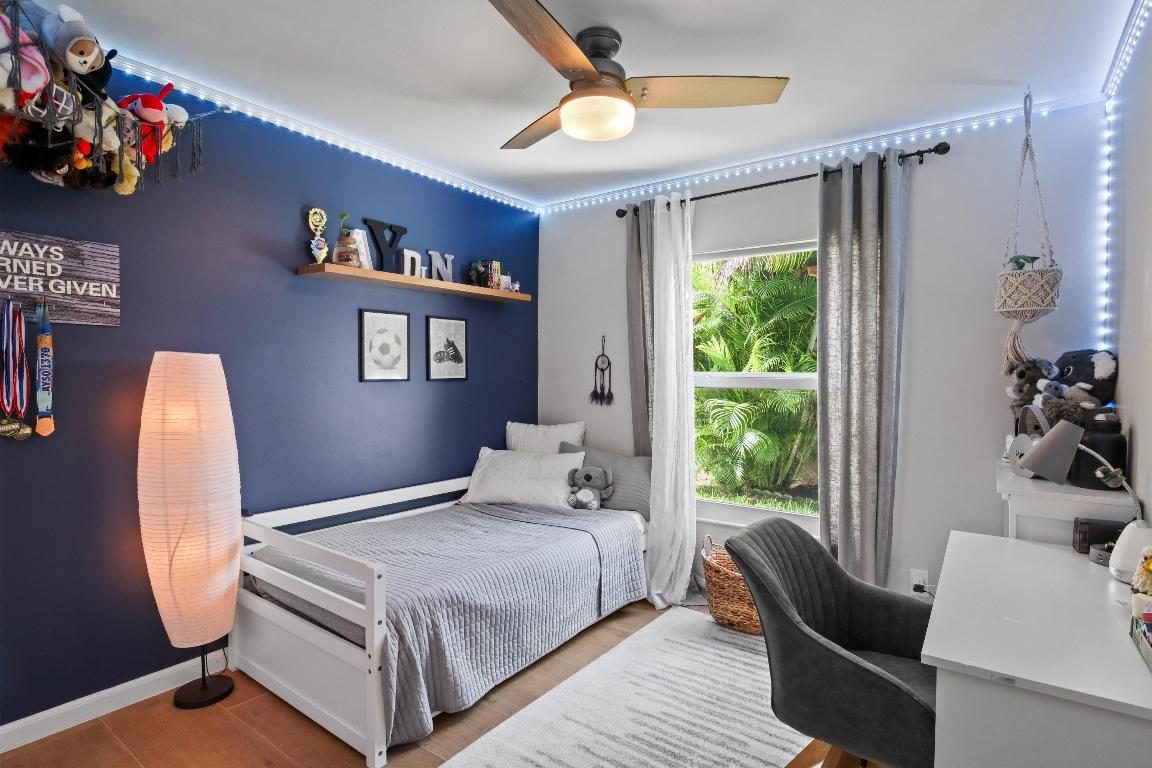 RAINBERRY LAKE PH IV-B - Residential