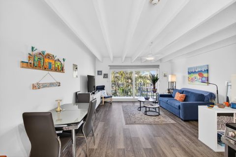 Property photo of 4001 S Ocean Boulevard 308, South Palm Beach, FL 33480