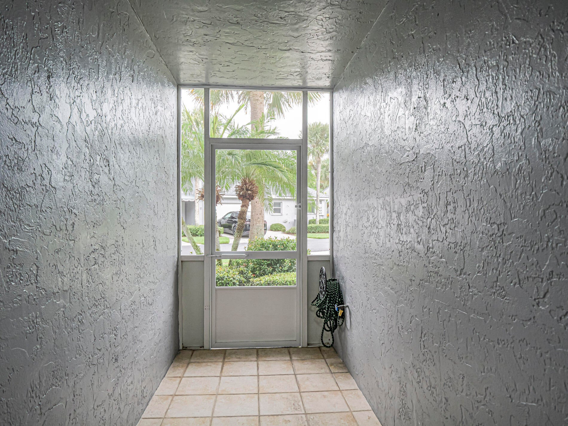 4949 N HIGHWAY A1A 152, Hutchinson Island, FL, 34949/$595,000 4 4949 N HIGHWAY A1A 152