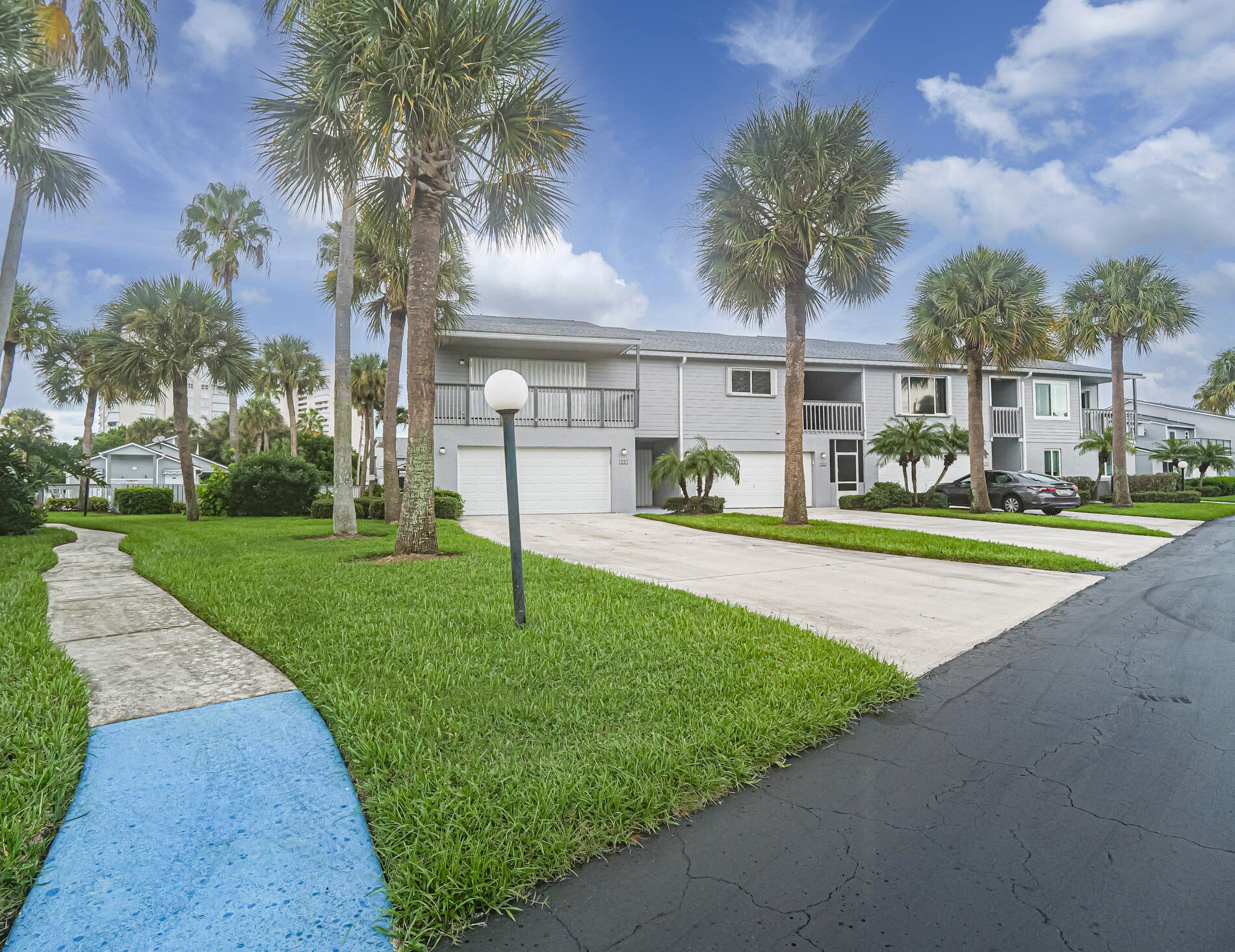 4949 N HIGHWAY A1A 152, Hutchinson Island, FL, 34949/$595,000 1 4949 N HIGHWAY A1A 152