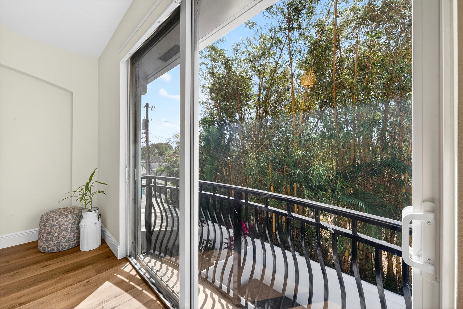 RANDALL MANOR - Residential