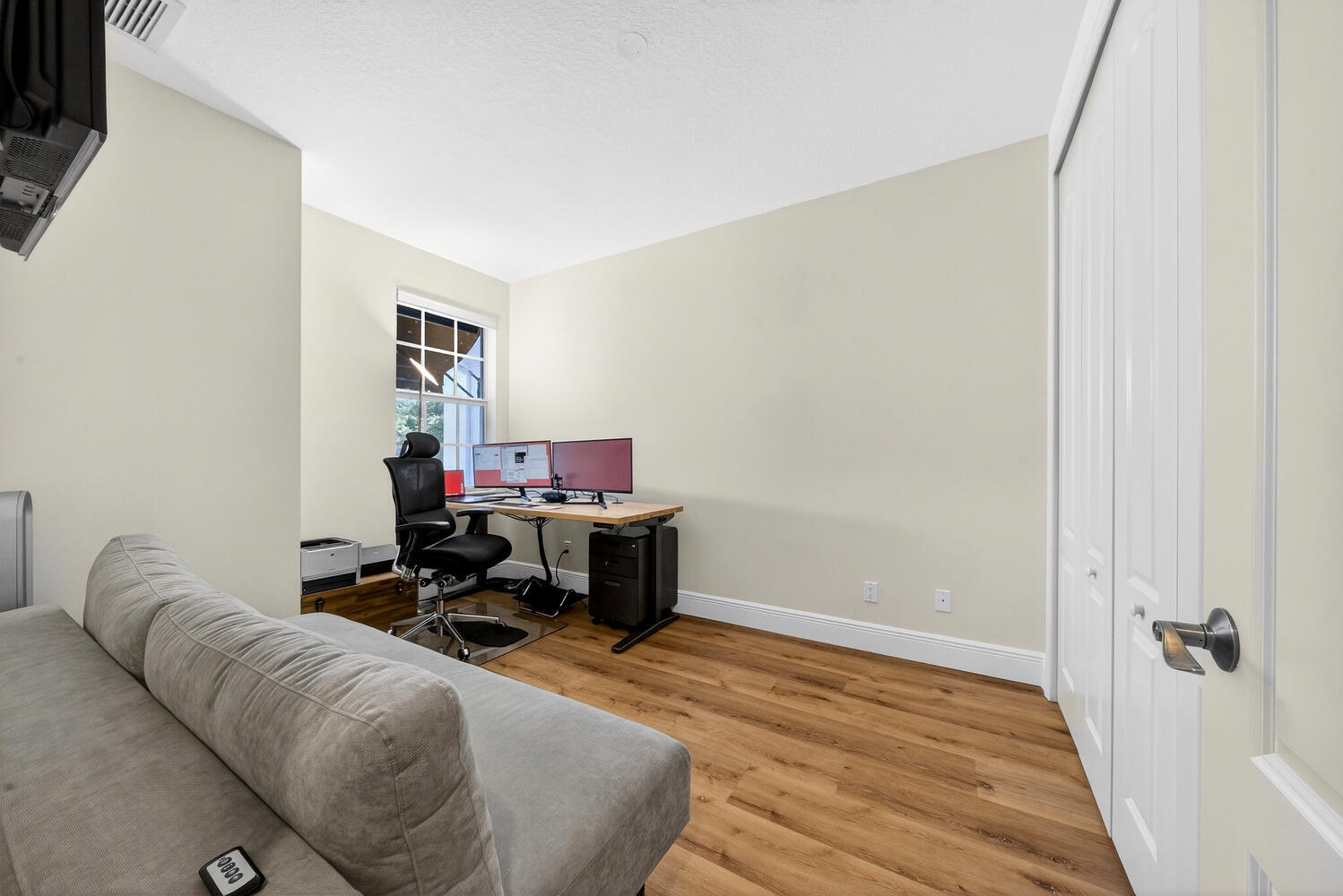 RANDALL MANOR - Residential