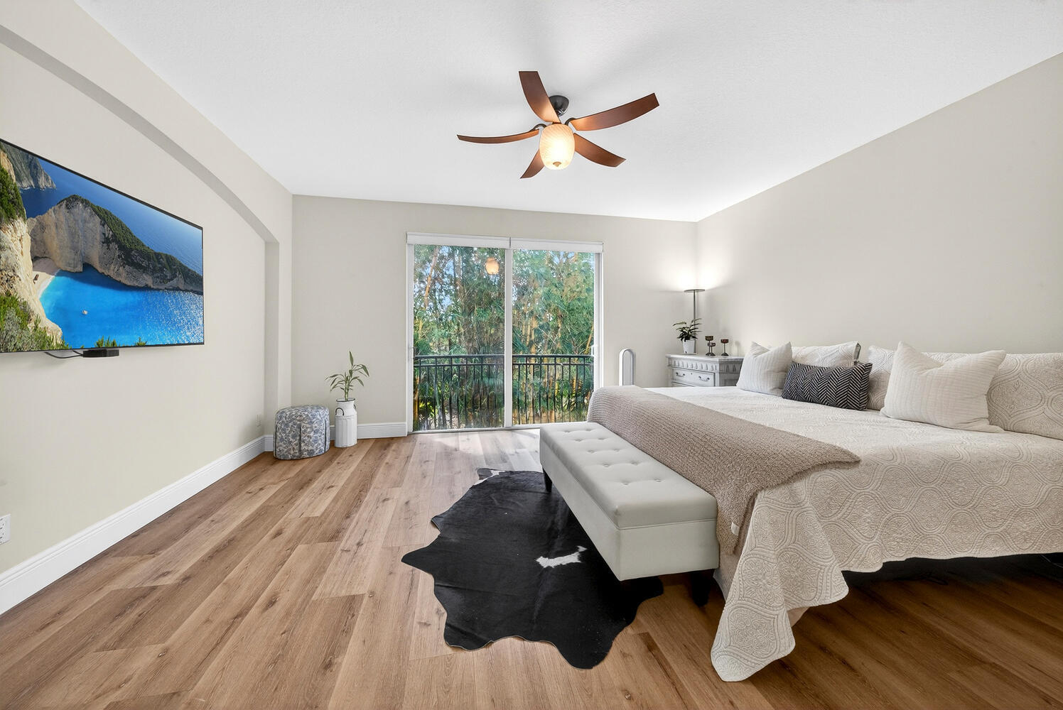 RANDALL MANOR - Residential