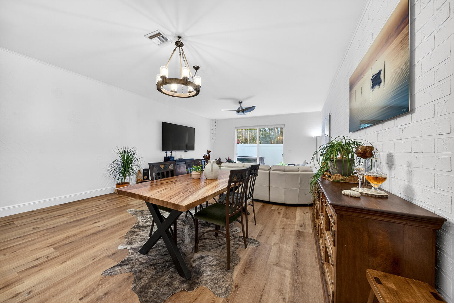 RANDALL MANOR - Residential