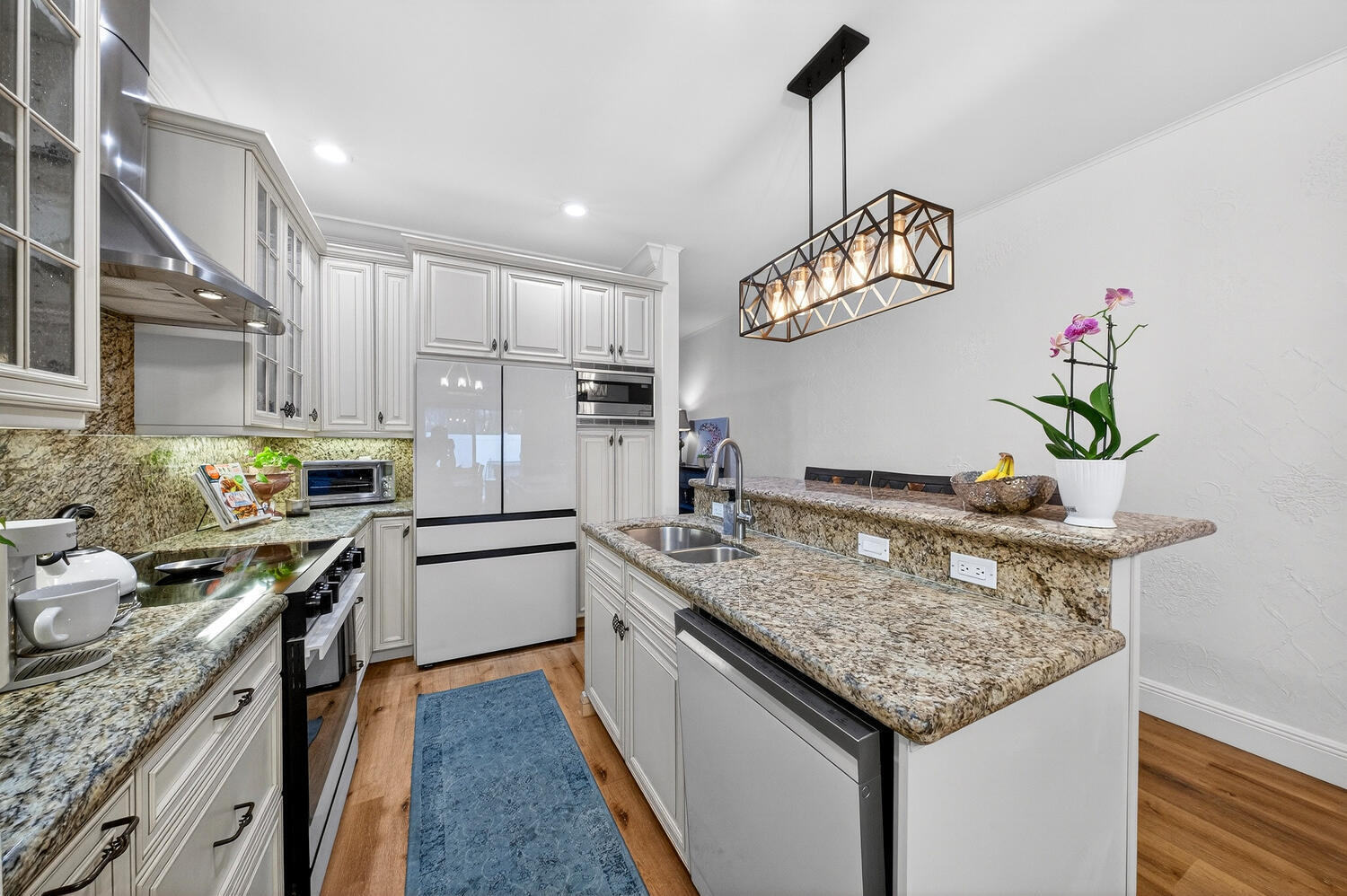 RANDALL MANOR - Residential