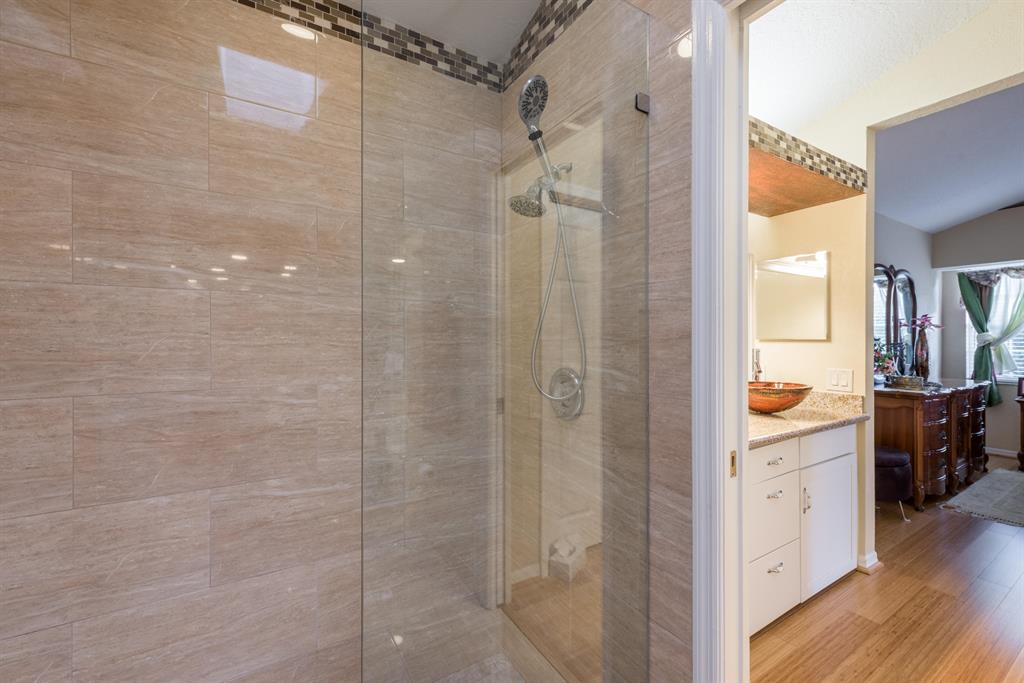 Sawgrass Lakes Homes - Lakeridge - Residential