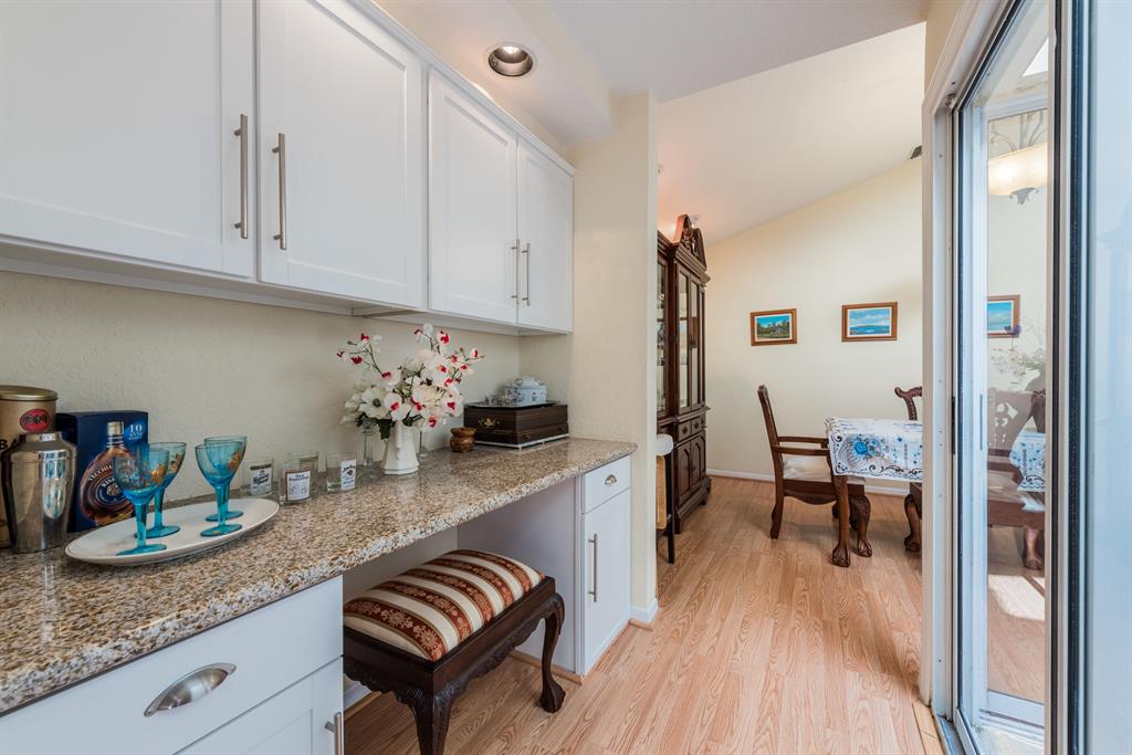 Sawgrass Lakes Homes - Lakeridge - Residential