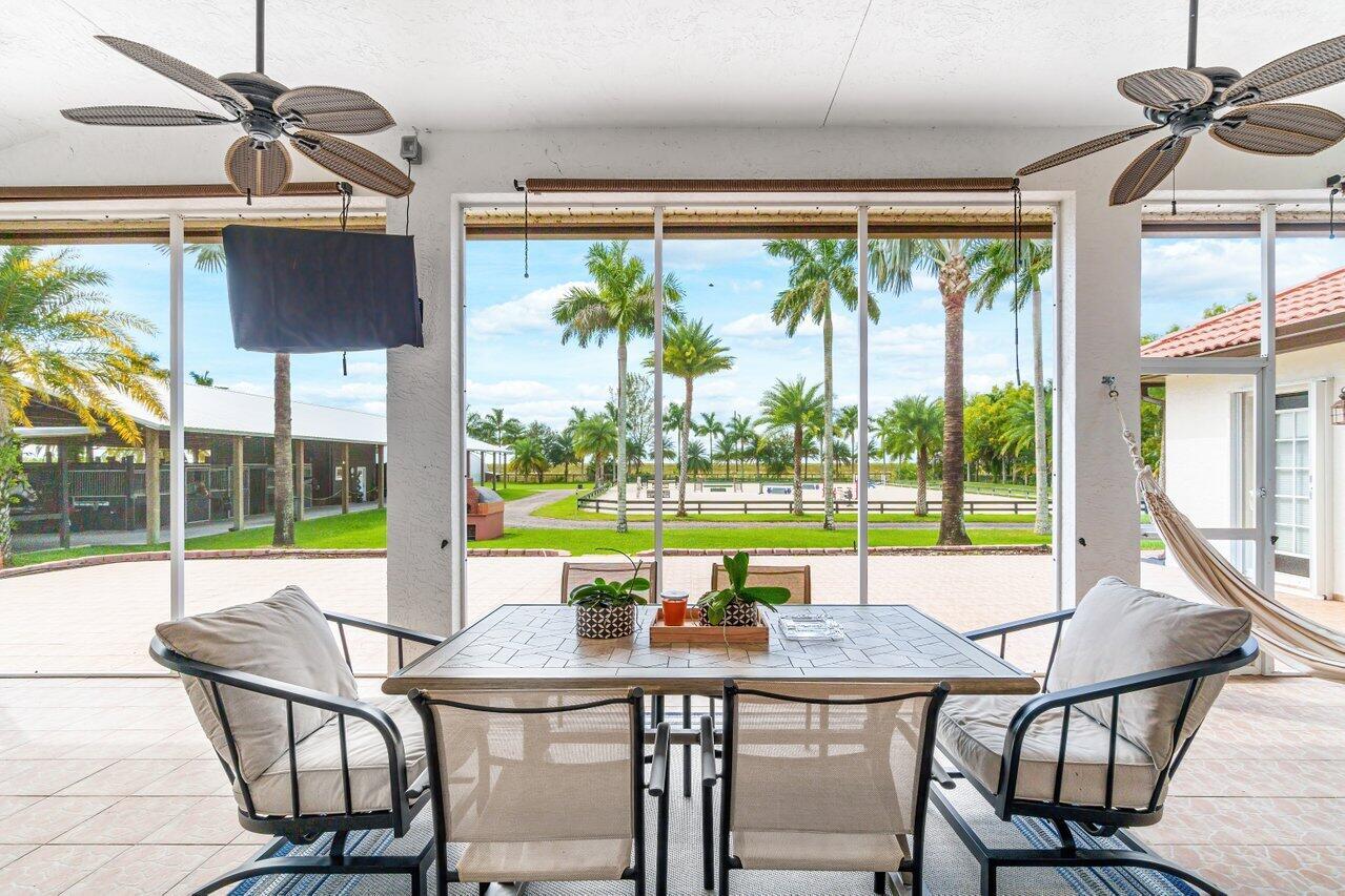 RUSTIC RANCHES - Residential