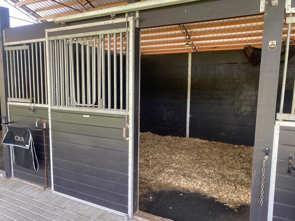 RUSTIC RANCHES - Residential