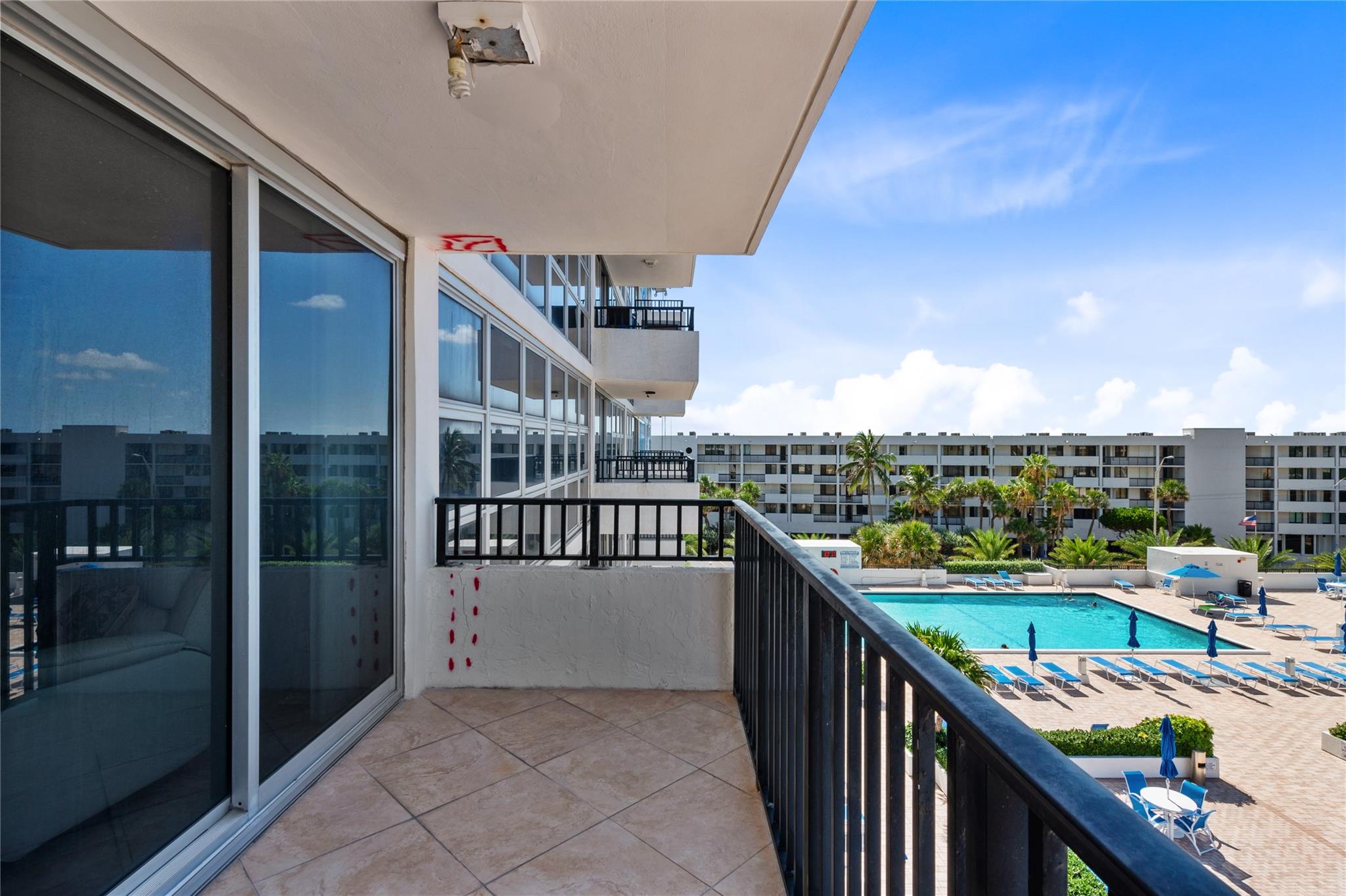 531 N Ocean Blvd 706