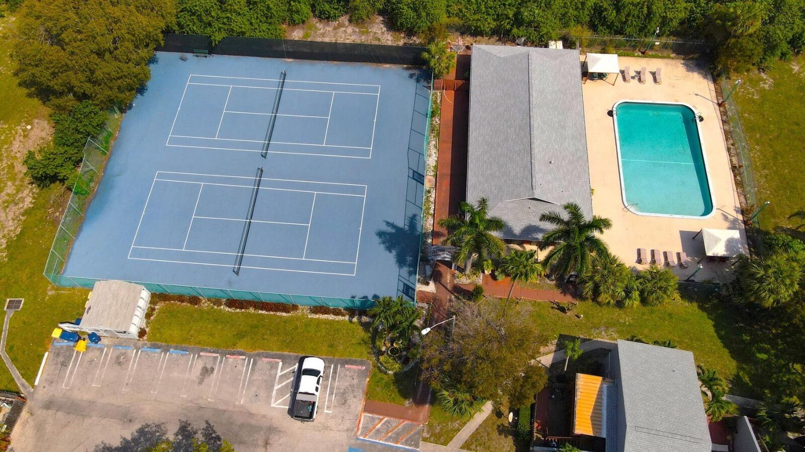 CROSSINGS OF BOYNTON BEAC - Residential Lease