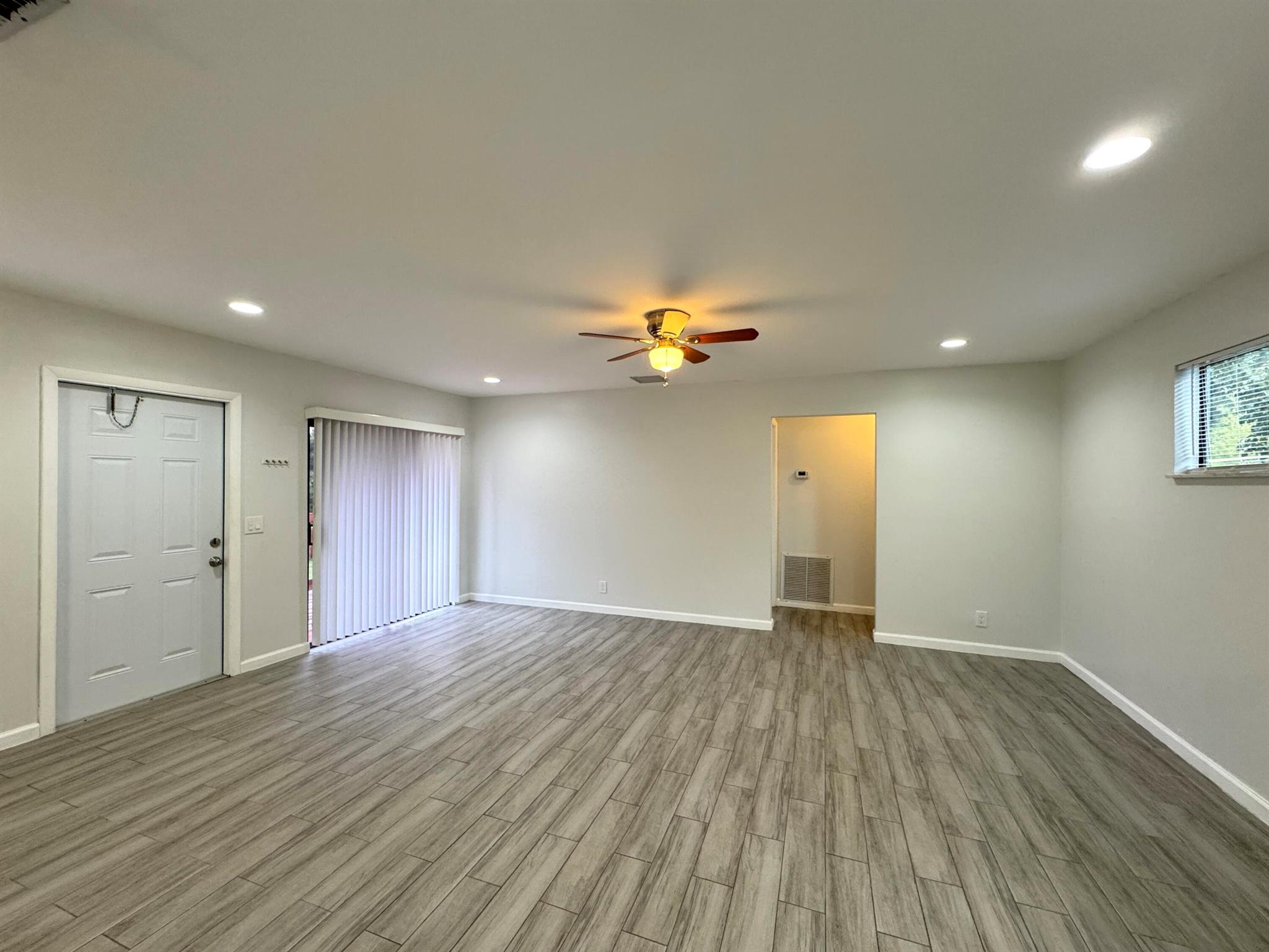 CROSSINGS OF BOYNTON BEAC - Residential Lease