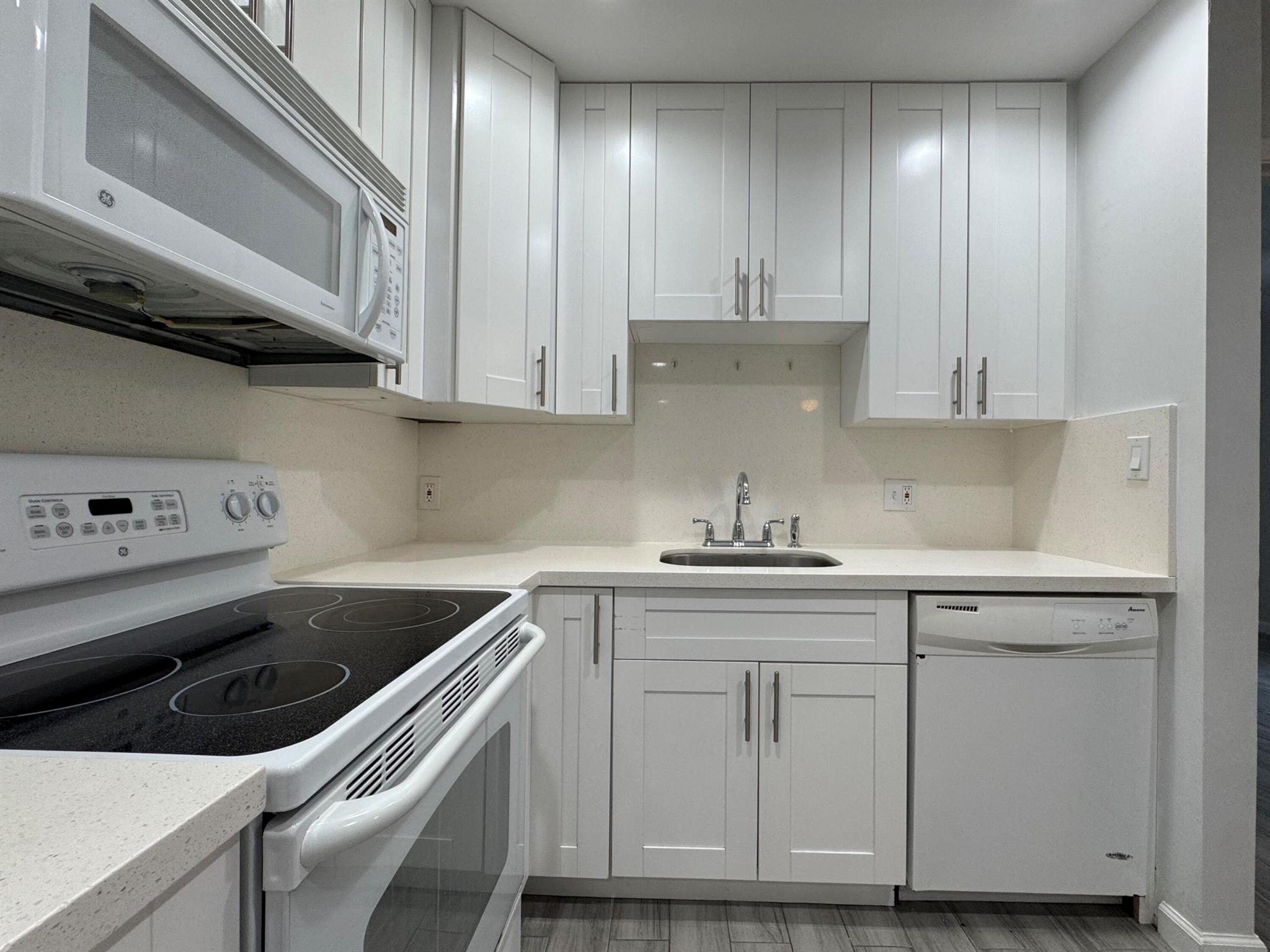 CROSSINGS OF BOYNTON BEAC - Residential Lease