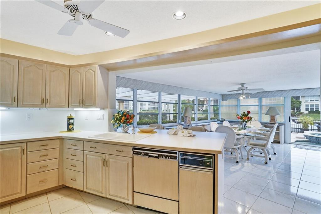 POMPANO WATERWAY ESTATES - Residential Lease