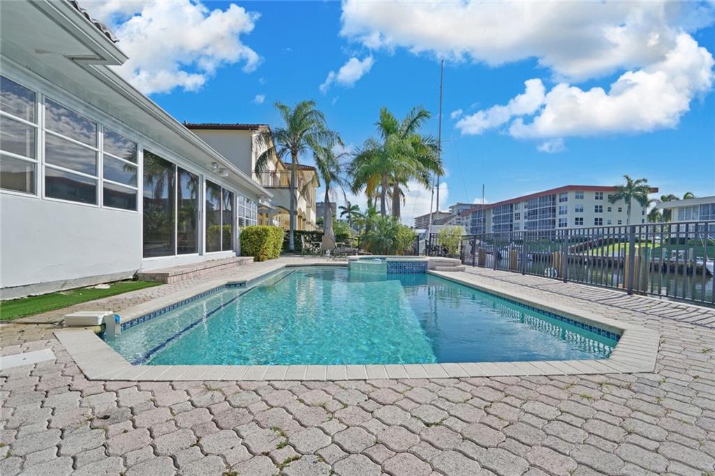 POMPANO WATERWAY ESTATES - Residential Lease