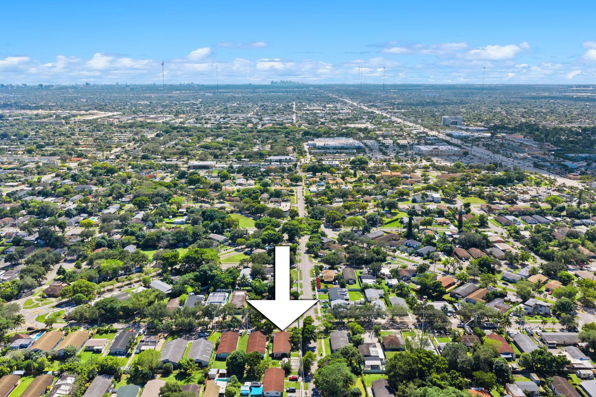 HOLLYWOOD BEACH GARDENS - Residential Income