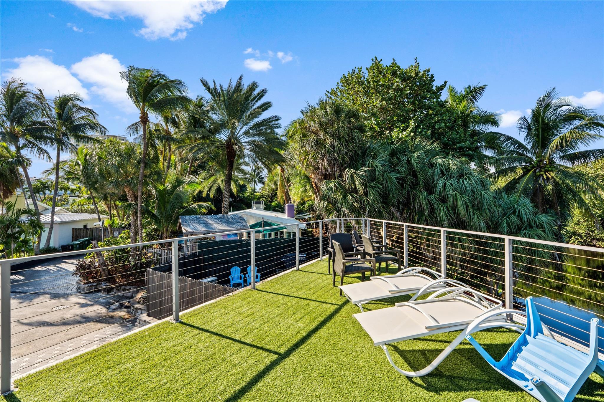 Las Olas By The Sea Ext 3 - Residential