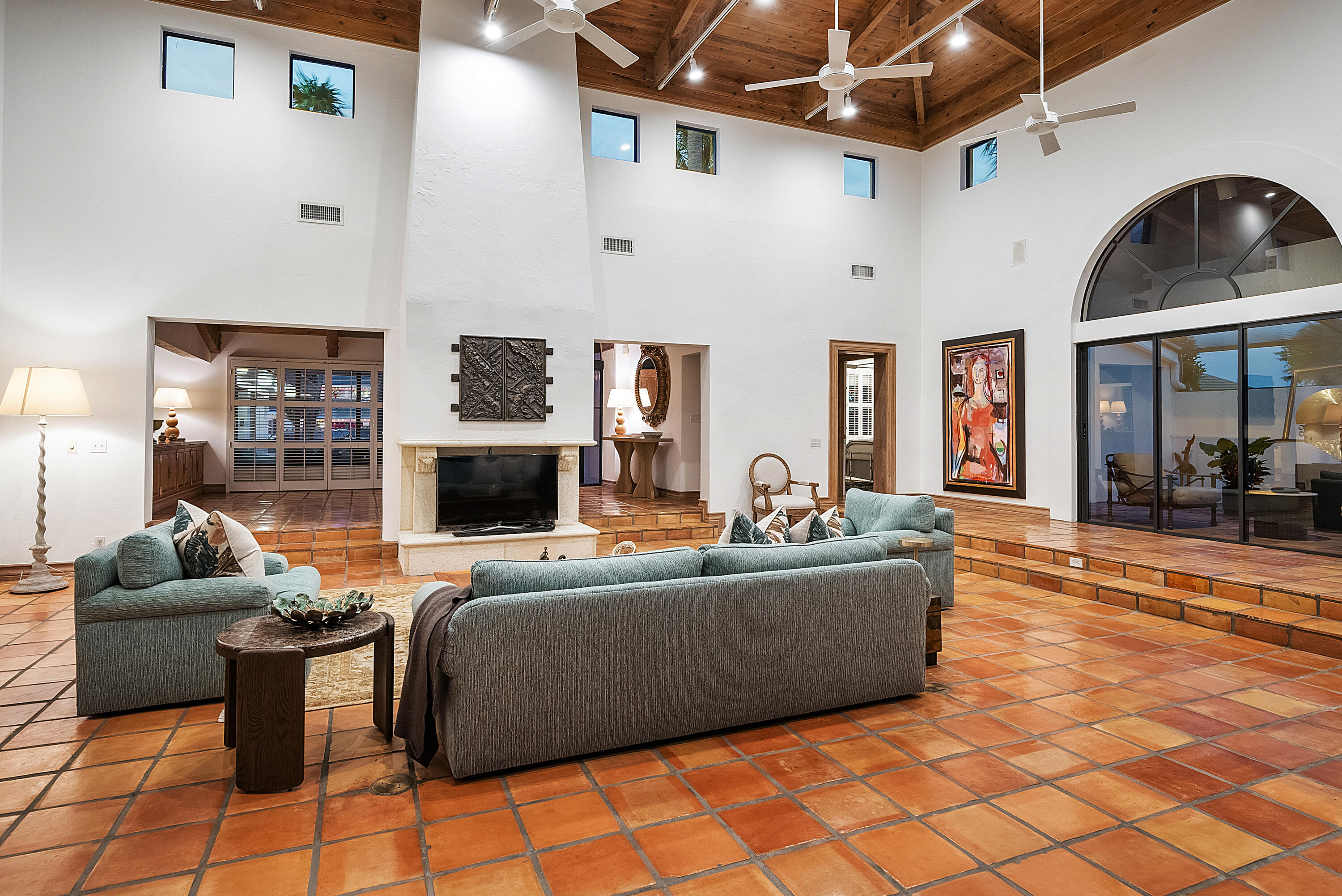 ATLANTIS - Residential