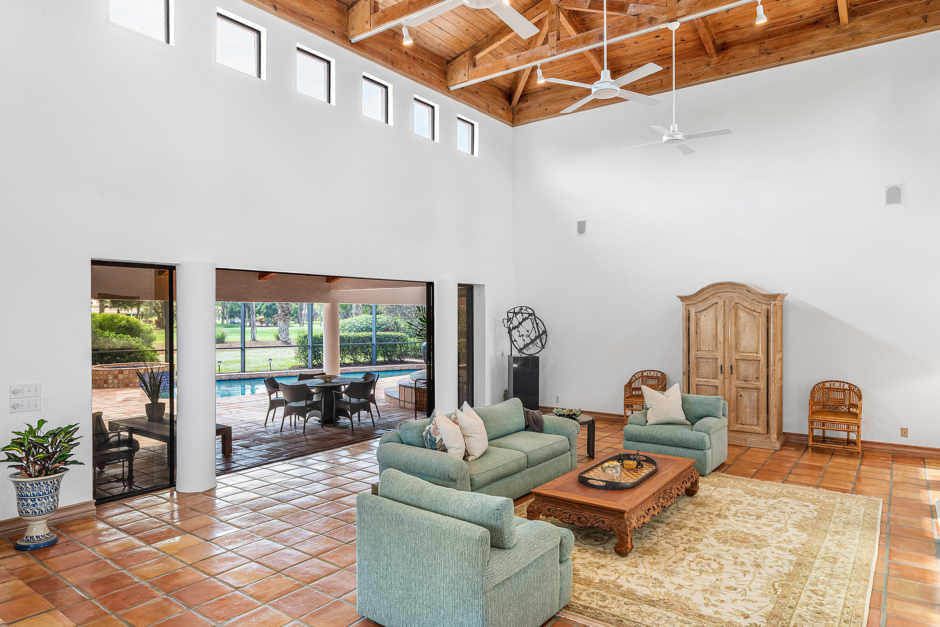 ATLANTIS - Residential