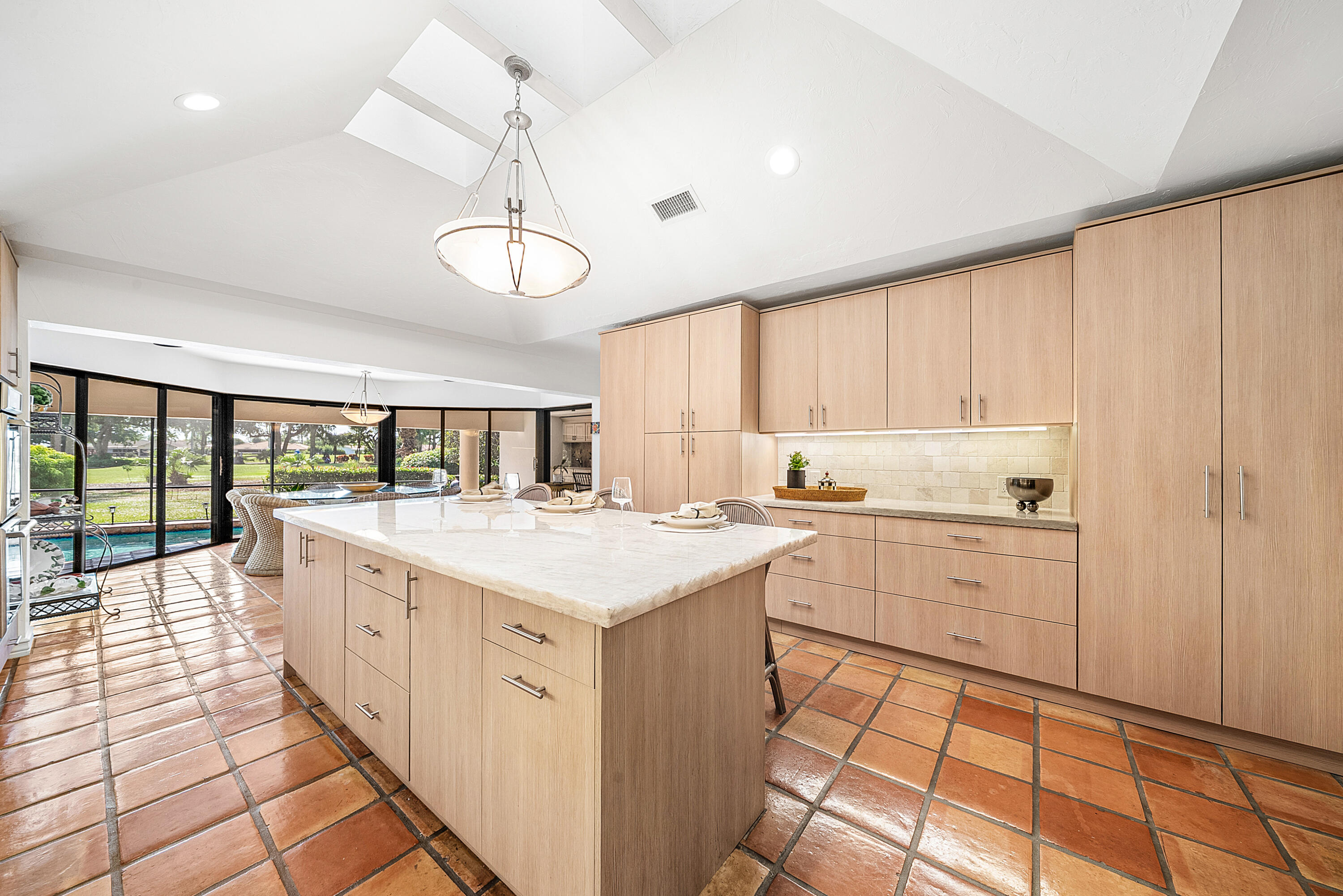 ATLANTIS - Residential