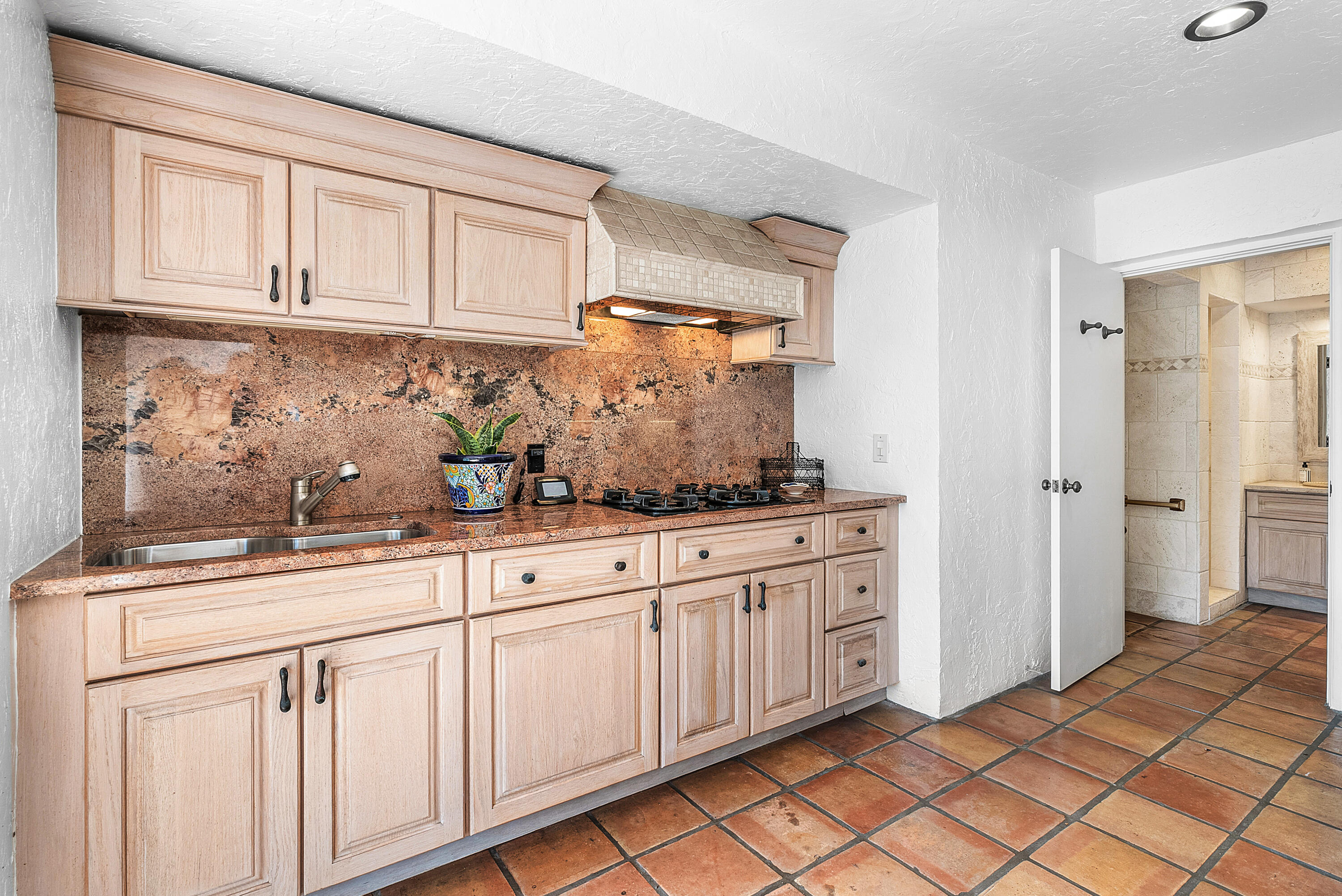 ATLANTIS - Residential