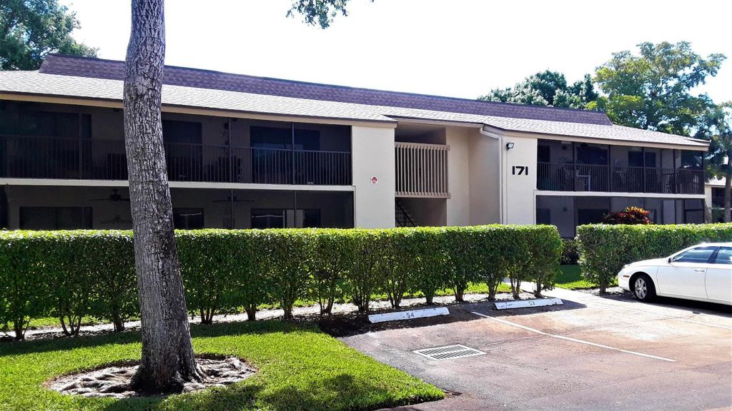 Photo of 171 Deer Creek Boulevard #701, Deerfield Beach, FL 33442 (MLS # R10944169)