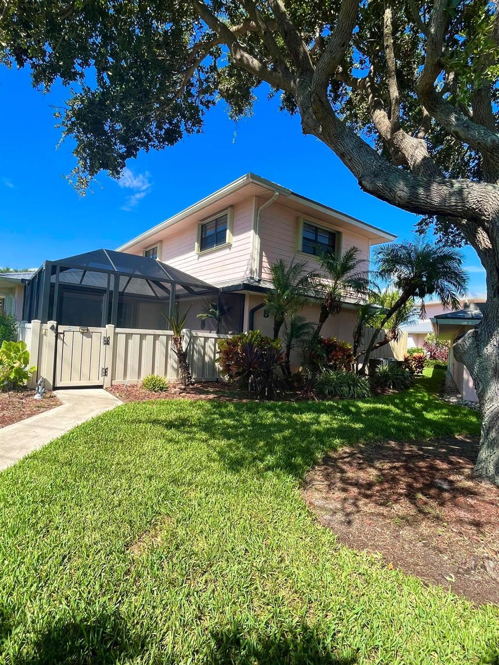 Photo of 1772 Gulfstream Avenue #B1, Fort Pierce, FL 34949 (MLS # R11105913)