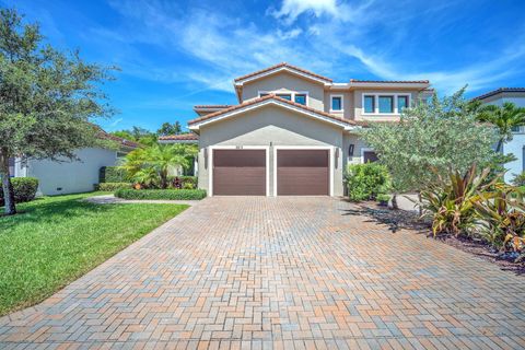 5812 E Brookfield Cir E Hollywood FL 33312
