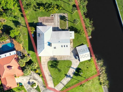 A home in Okeechobee