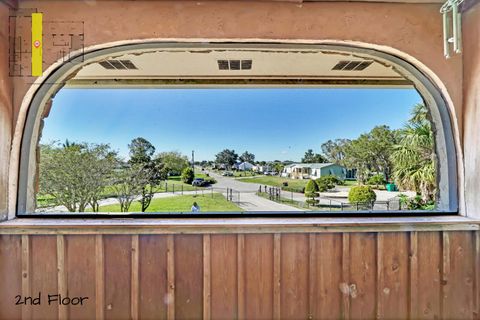 A home in Okeechobee