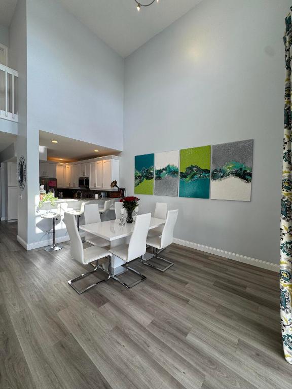 Pelican Key - Residential Lease