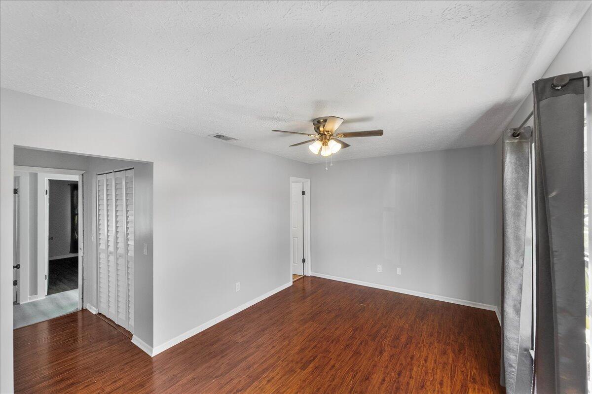 PORT ST LUCIE SECTION 8 - Residential