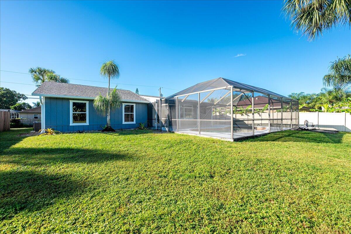 PORT ST LUCIE SECTION 8 - Residential