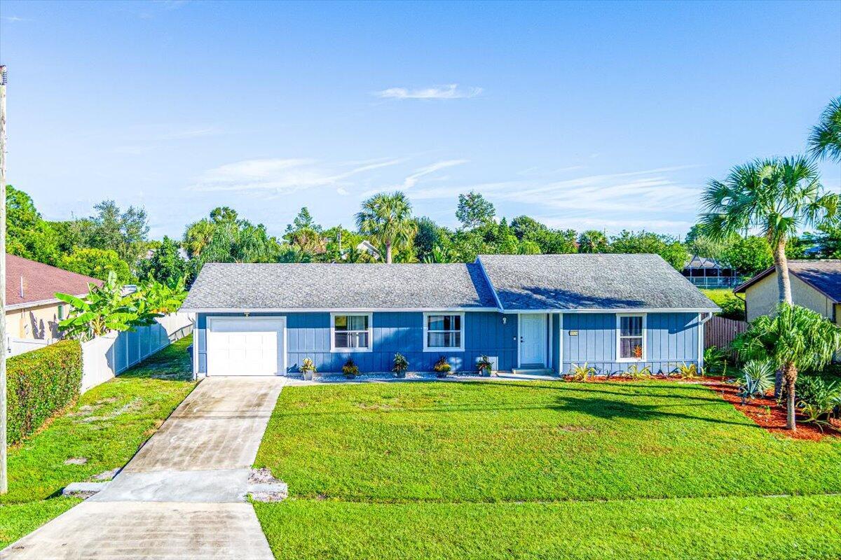 PORT ST LUCIE SECTION 8 - Residential