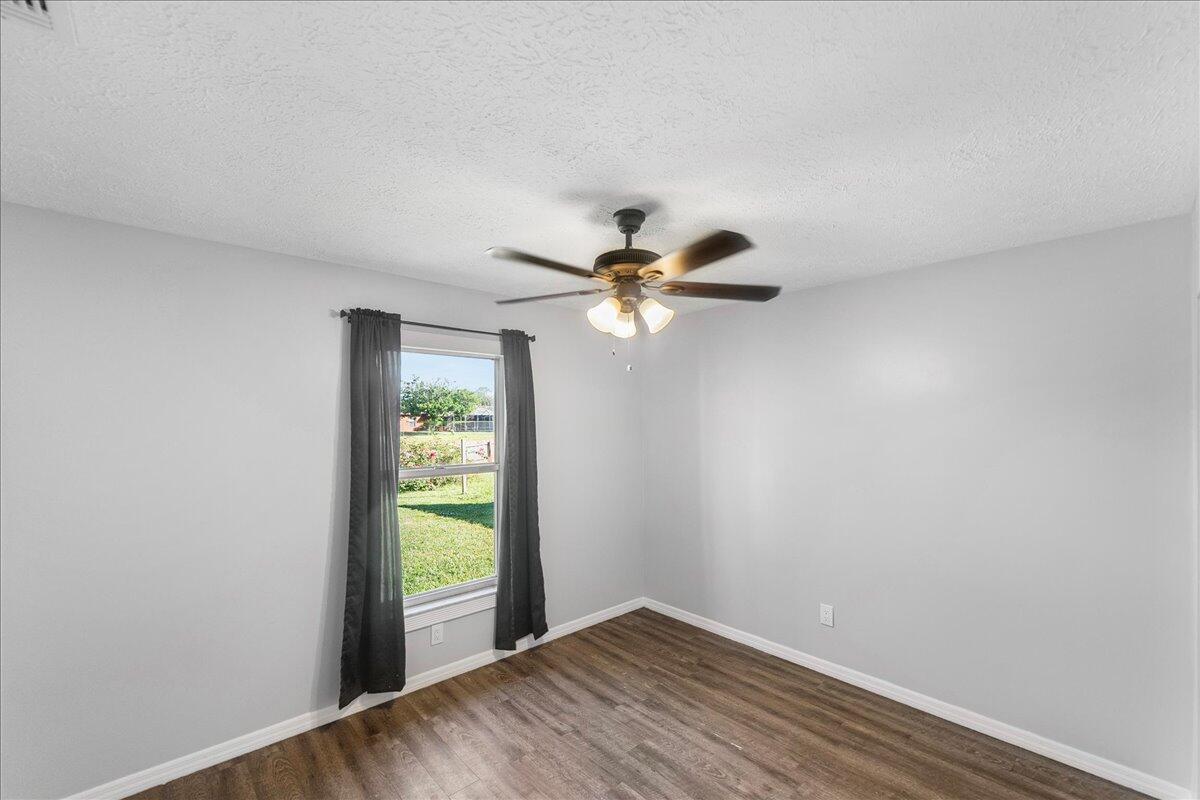 PORT ST LUCIE SECTION 8 - Residential