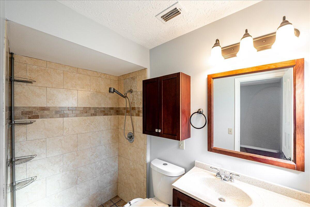 PORT ST LUCIE SECTION 8 - Residential