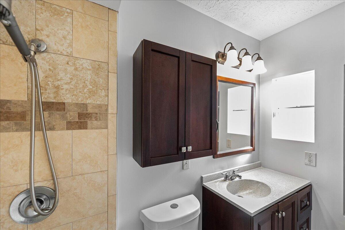 PORT ST LUCIE SECTION 8 - Residential