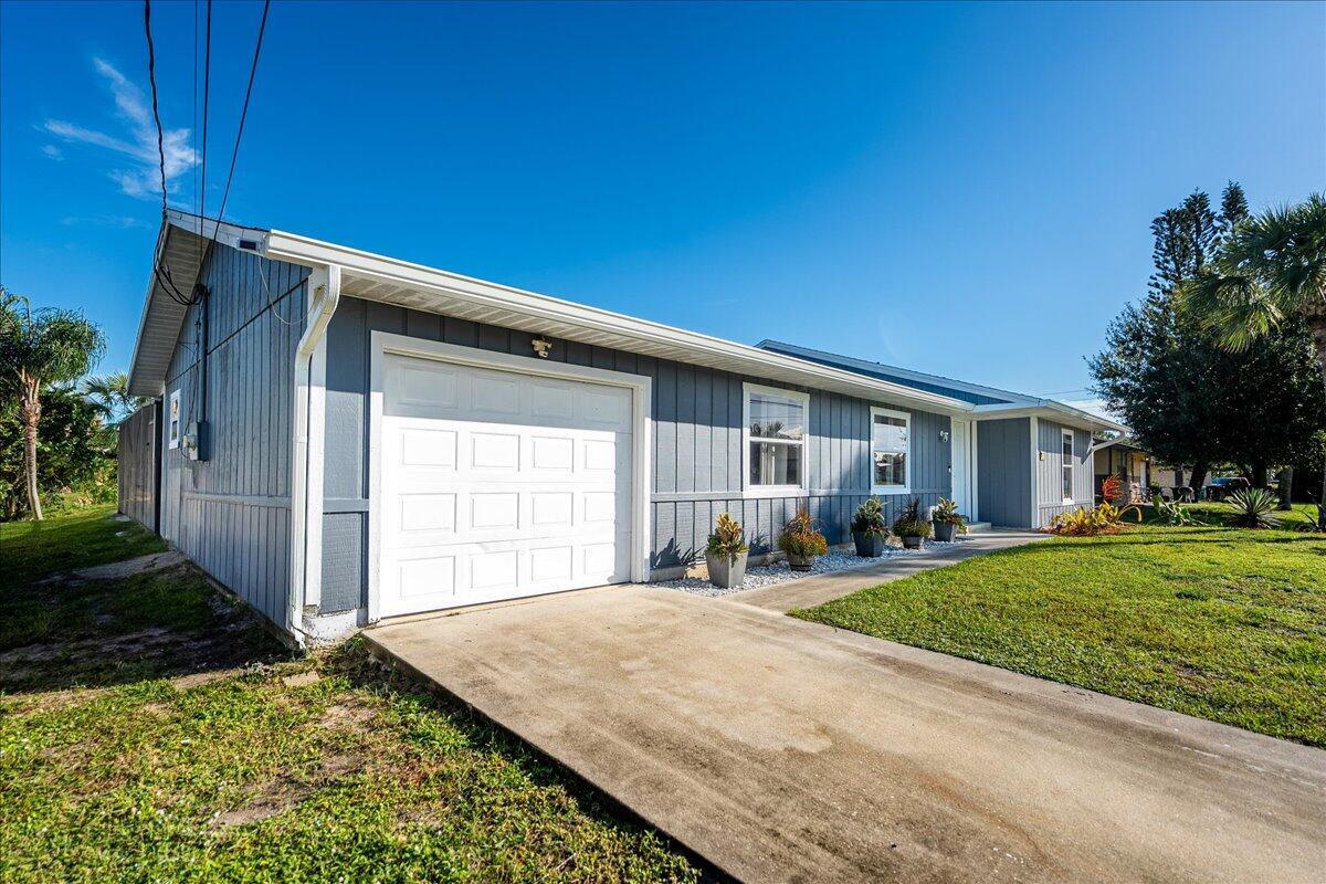 PORT ST LUCIE SECTION 8 - Residential