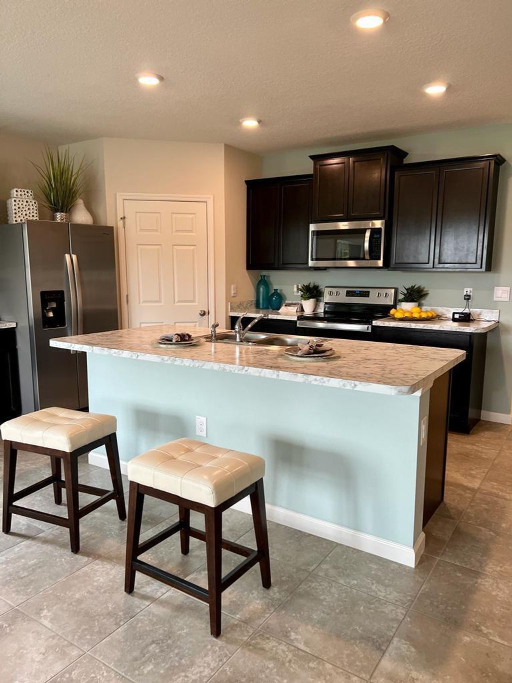 Photo of 912 SW Cairo Avenue, Port Saint Lucie, FL 34953 (MLS # R11062707)