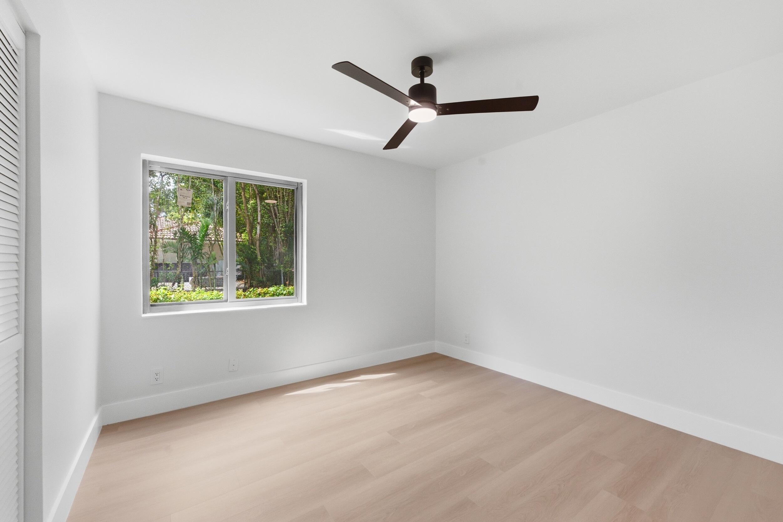 CYPRESS RUN - Residential