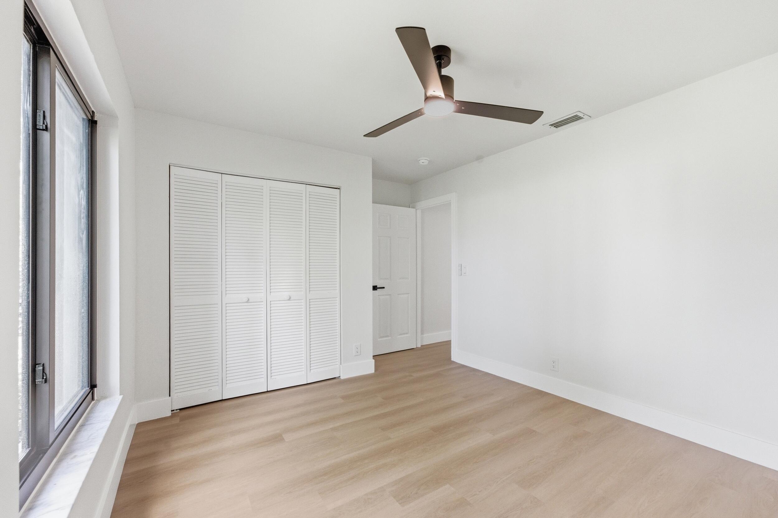 CYPRESS RUN - Residential