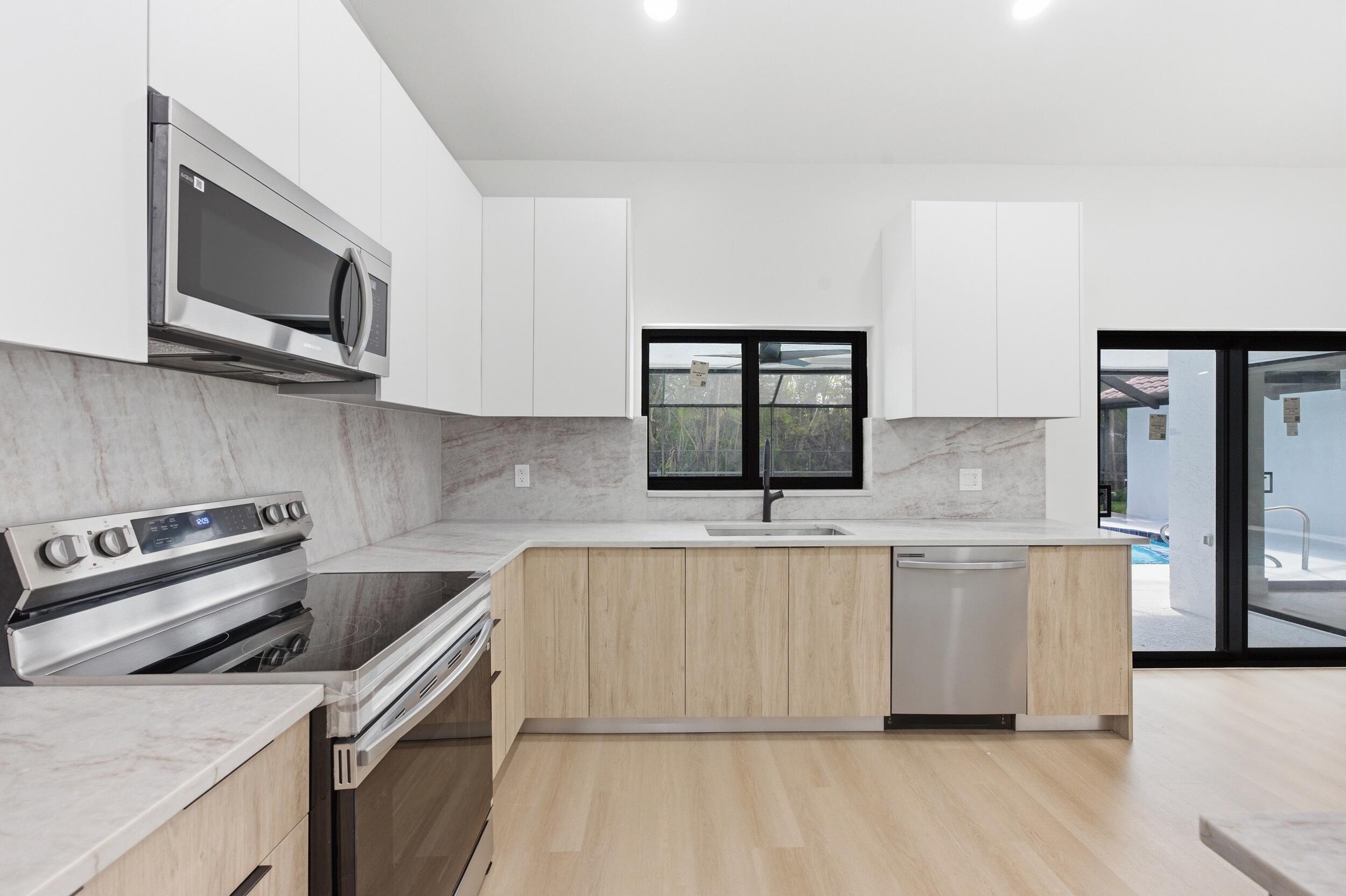 CYPRESS RUN - Residential