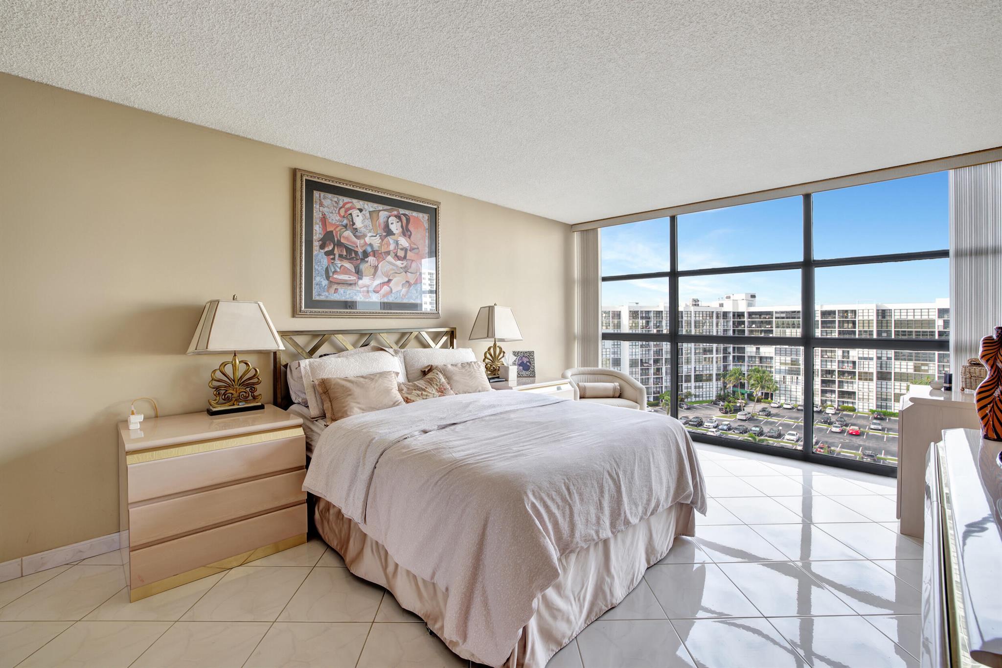 TOWERS OF OCEANVIEW SOUTH - Residential