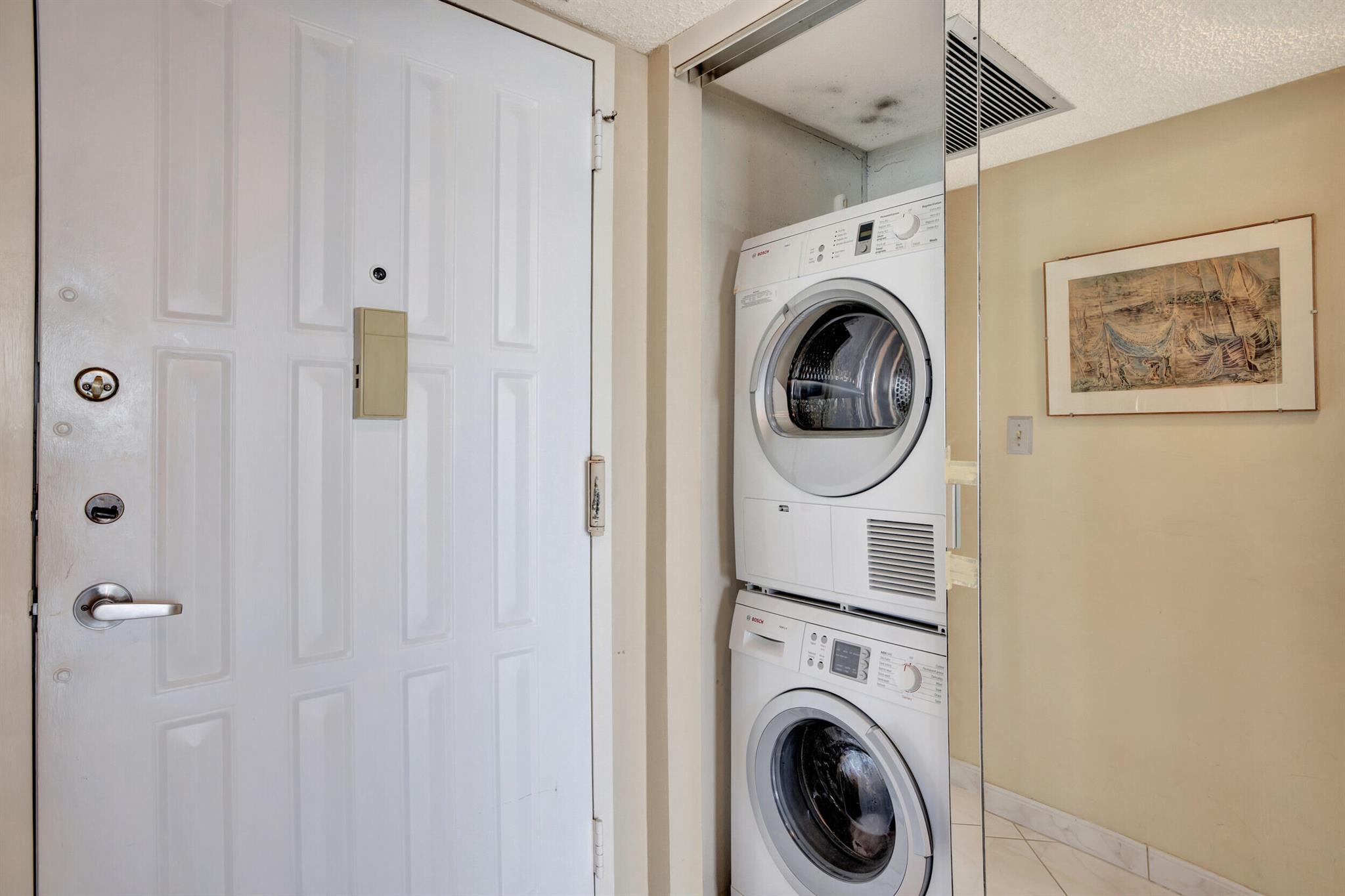 TOWERS OF OCEANVIEW SOUTH - Residential